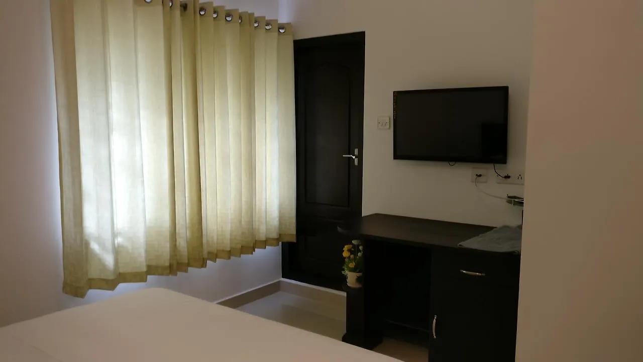 Hotel Kavery Kotamangalam