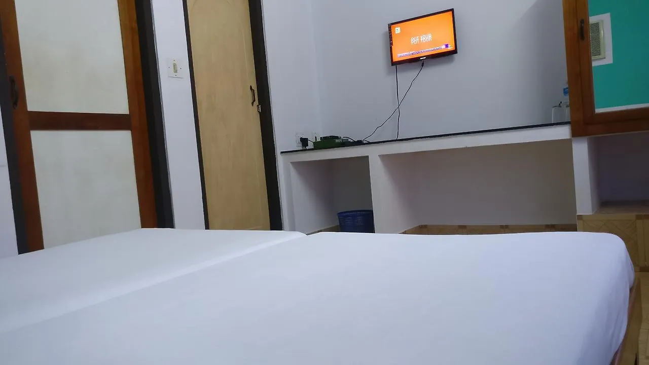 Hotel Kavery Kotamangalam 3*,  Ινδία